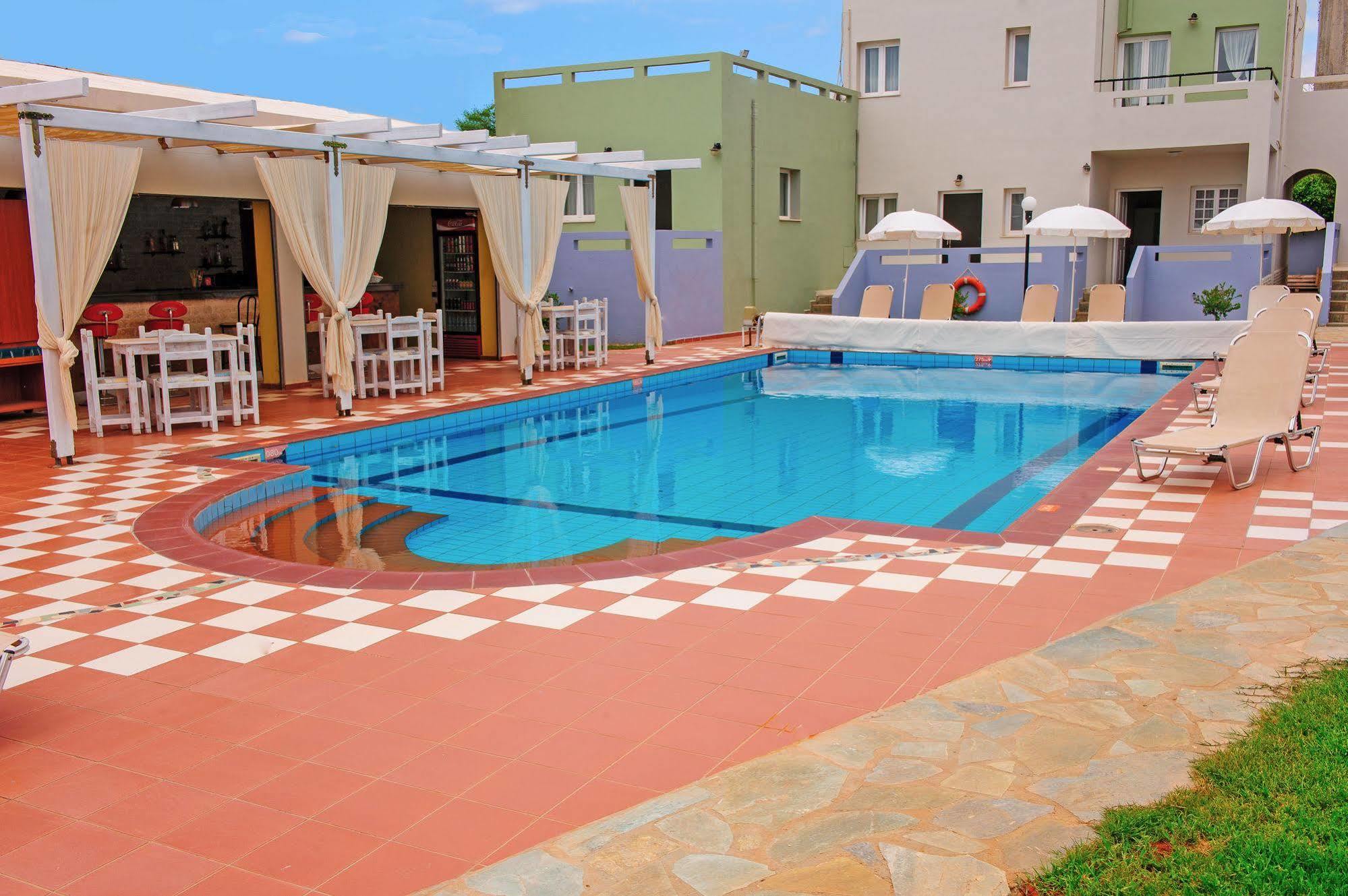 Aparthotel Golden Sun Boutique Malia Exterior foto